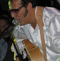 Elvis Double 