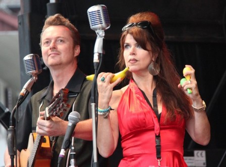 Mr. & Mrs. Baby - Coverband 